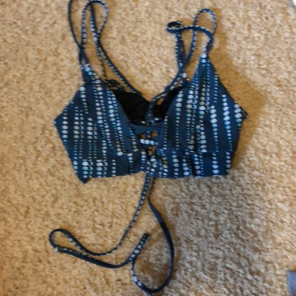 Cupshe Swim top